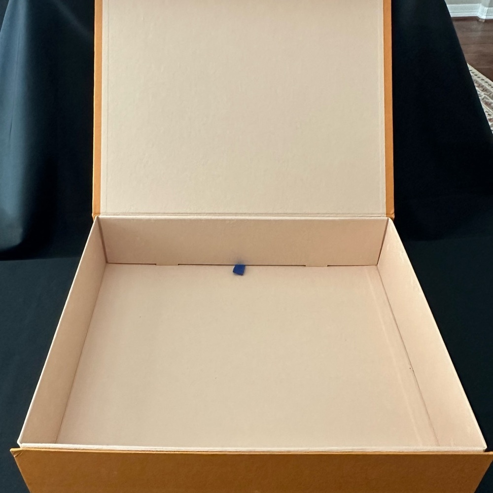Louis Vuitton, Clean Box - Picture 2 of 8